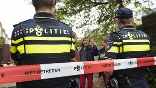 Getuigen gezocht: man (19) die te hulp schoot gestoken