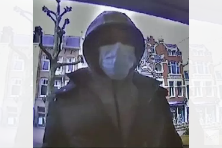 Gezocht: Vrouw opgelicht door bankmedewerkerfraude