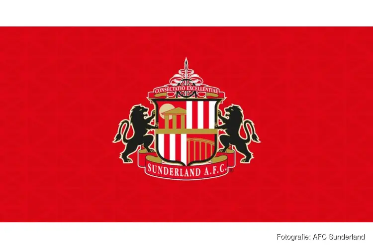 NEC-doelman Roefs voor recordbedrag naar Sunderland