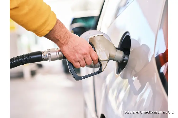 Brandstofprijzen stijgen door hogere olieprijs na onrust in Midden-Oosten