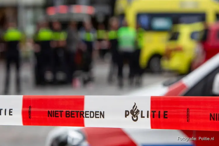Dode bij schietincident Overasselt, twee agenten gewond