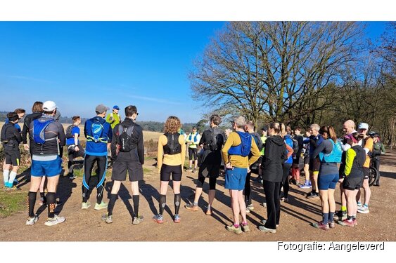 Samen de natuur in tijdens de Avontuurlijk leven trail